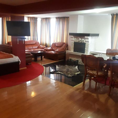 Pension Chalet Poiana Marului Ranch Экстерьер фото