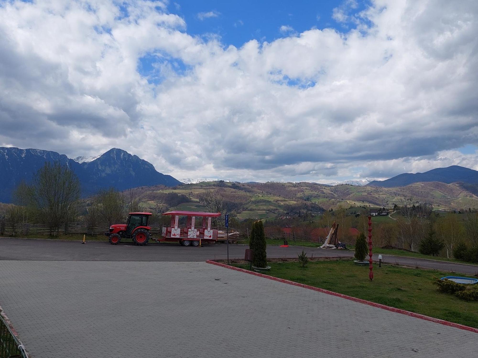 Pension Chalet Poiana Marului Ranch Экстерьер фото