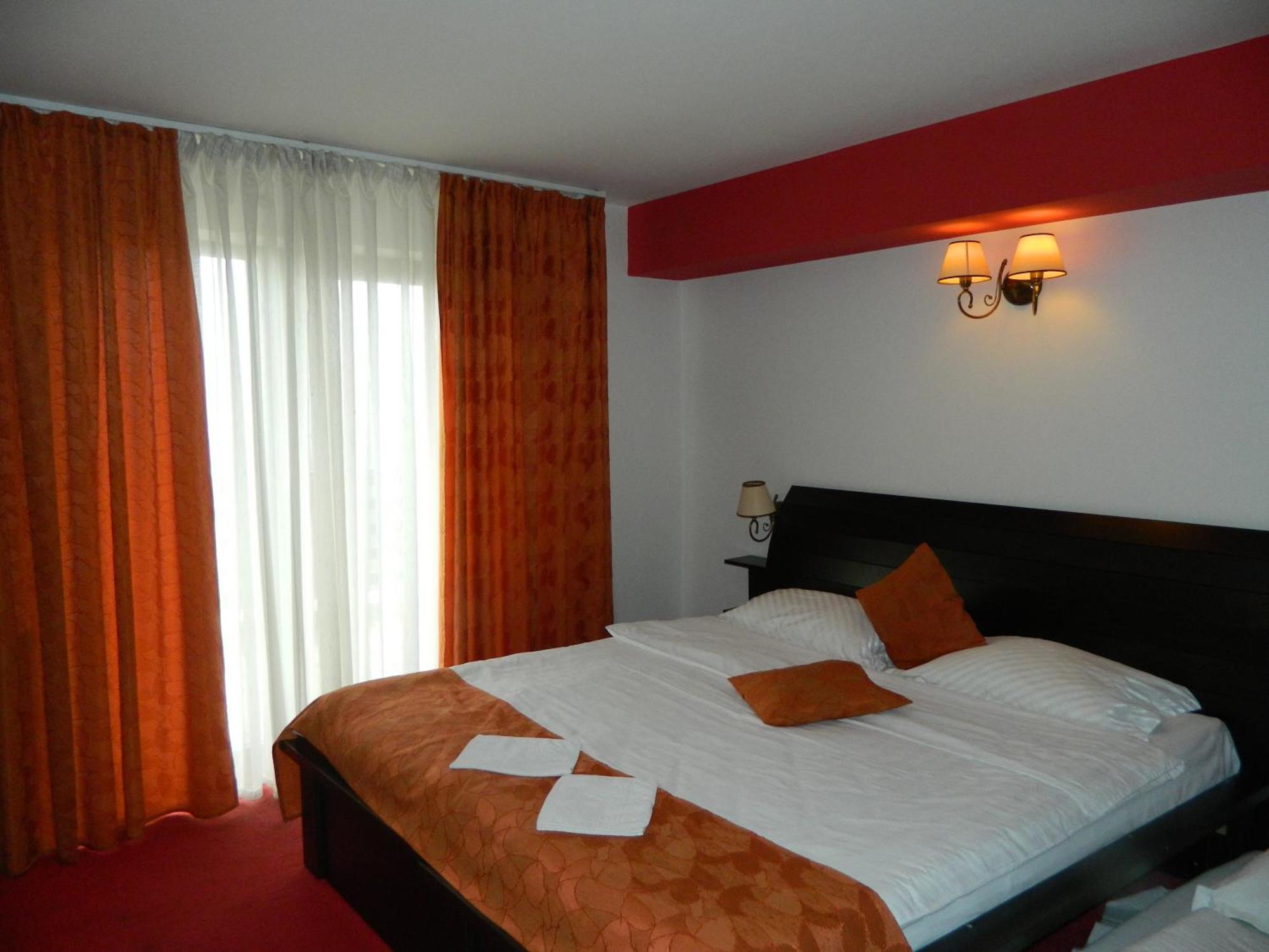 Pension Chalet Poiana Marului Ranch Экстерьер фото